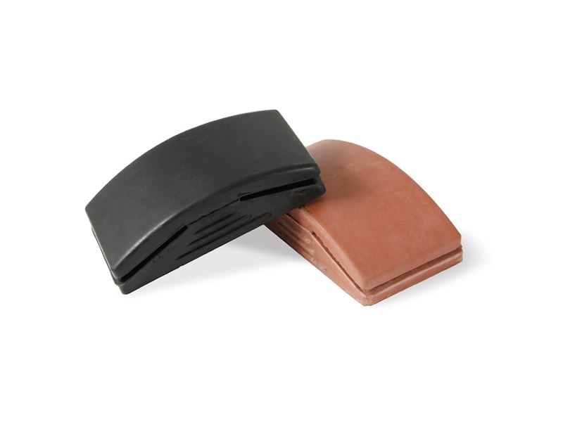 TASSELLO IN GOMMA NERO