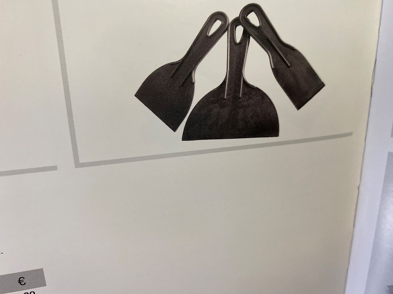 KIT SPATOLE NERE IN PLASTICA VARIE MISURE